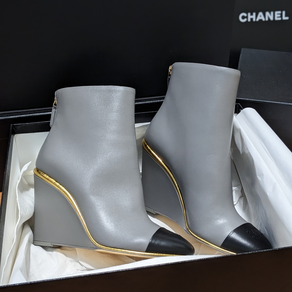 22B Chanel Wedge Ankle Boots elephant grey